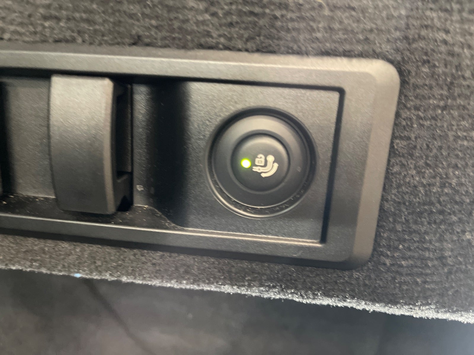 Blå BMW i4 fra 2024