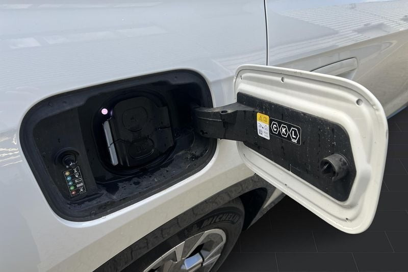 Hvid BMW iX1 fra 2023