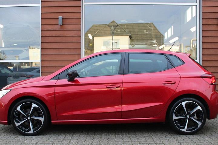 Rød Seat Ibiza fra 2022