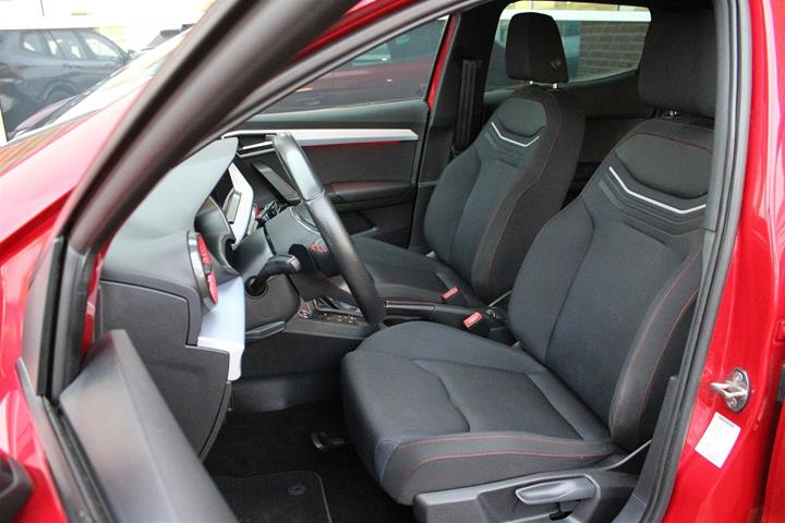 Rød Seat Ibiza fra 2022