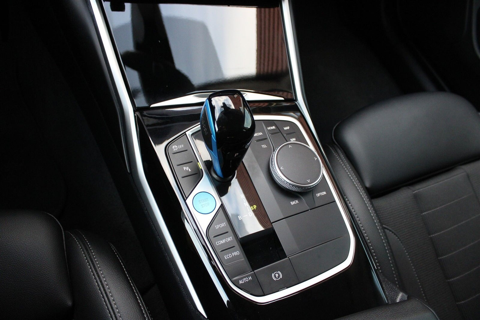 Sort BMW i4 fra 2022