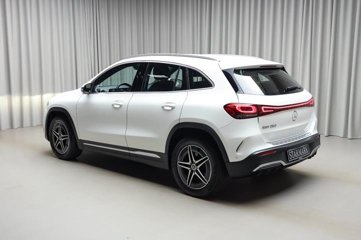 Hvid Mercedes EQA250 fra 2023