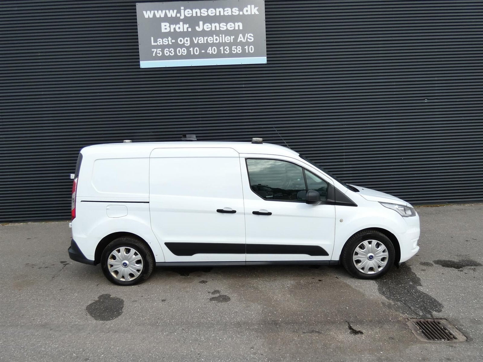 Hvid Ford Transit Connect fra 2019