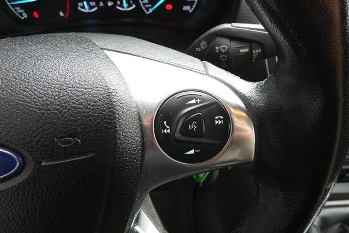 Hvid Ford Transit Connect fra 2019