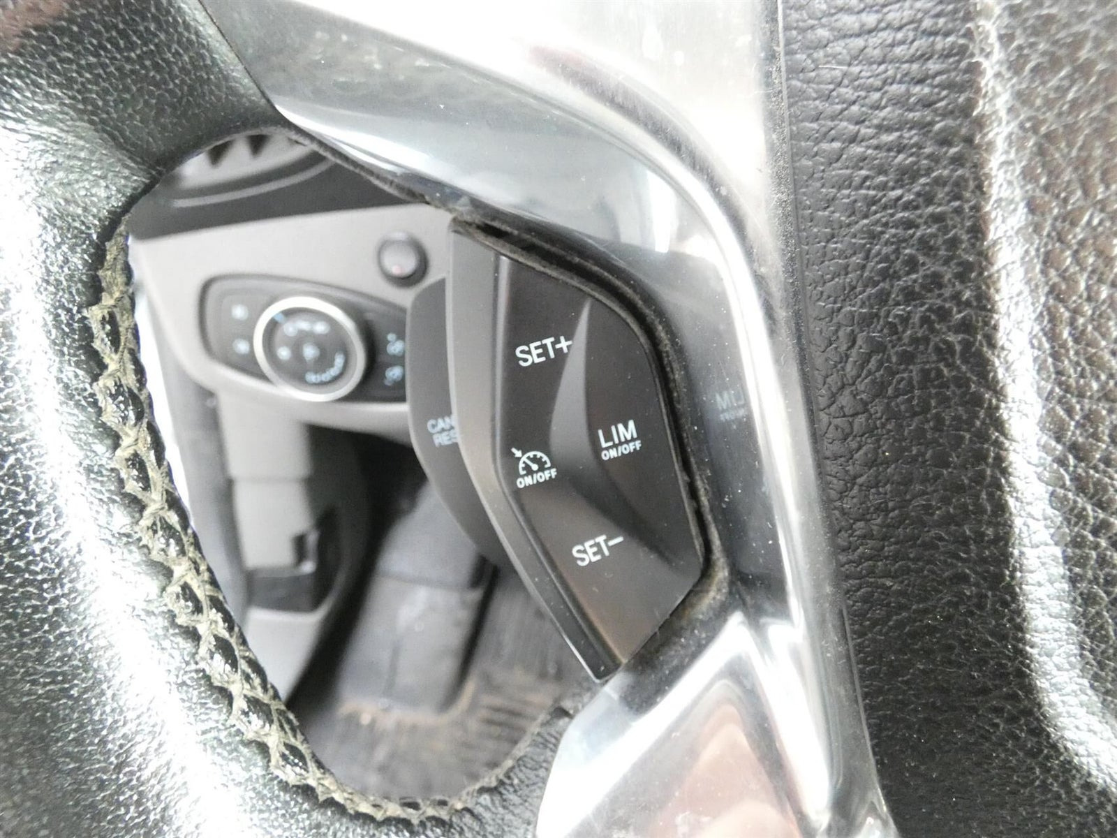 Hvid Ford Transit Connect fra 2019