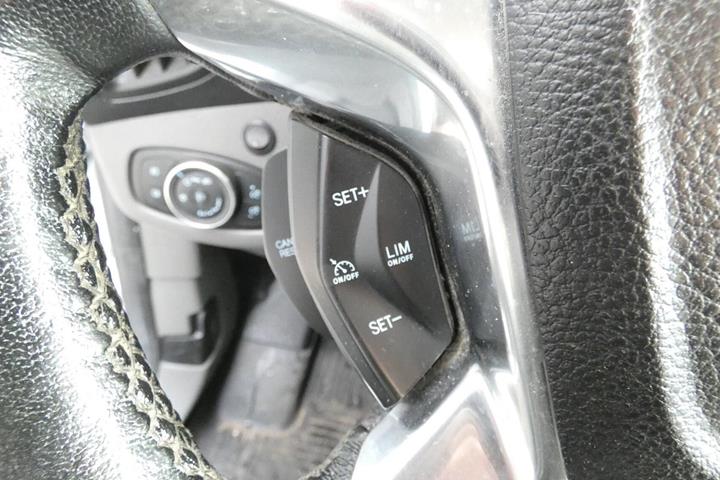 Hvid Ford Transit Connect fra 2019