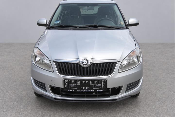 Sølv Skoda Fabia fra 2014