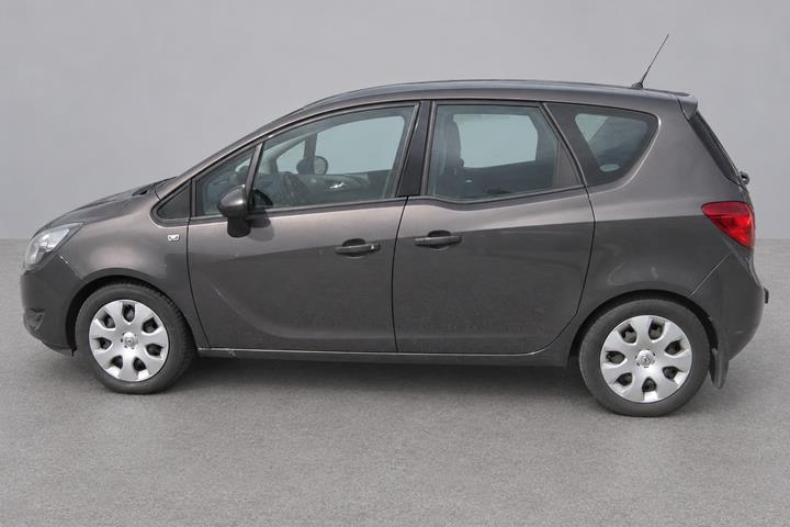 Grå Opel Meriva fra 2014
