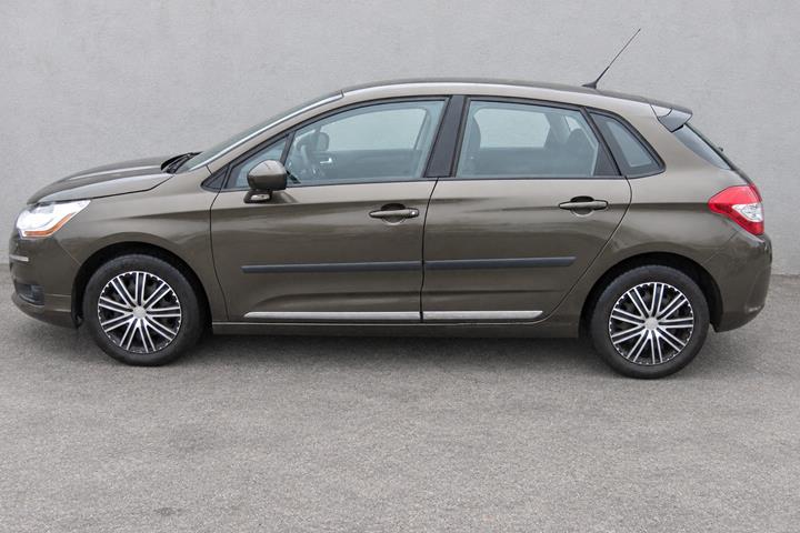 Brun Citroën C4 fra 2013