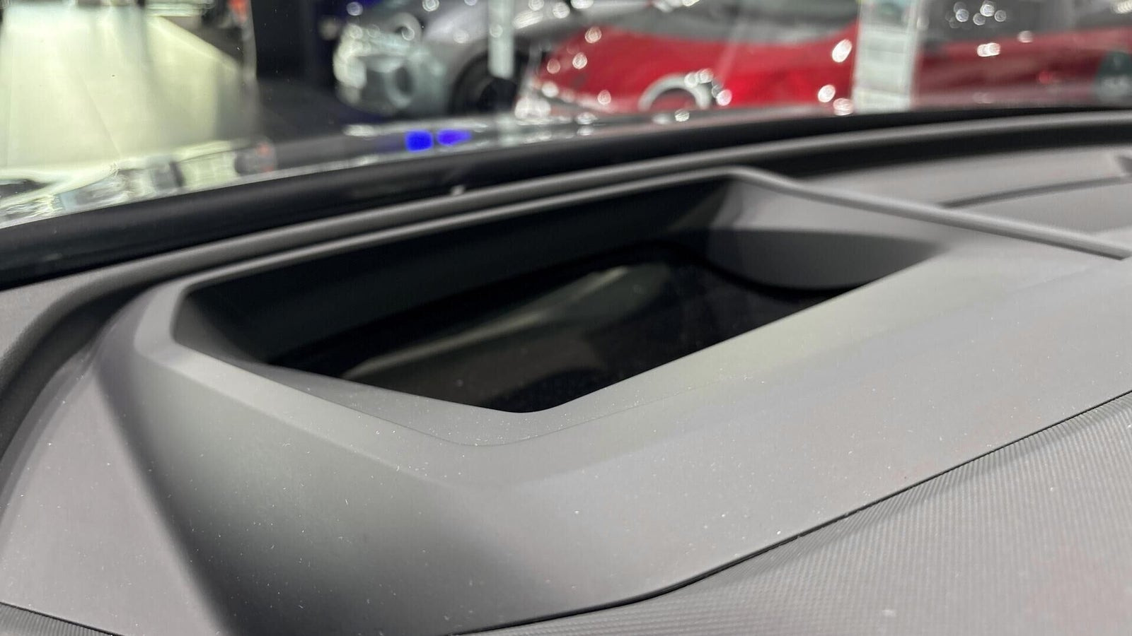 Grå Audi Q4 e-tron fra 2021