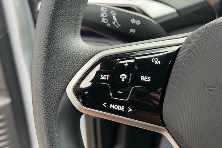 Sølv VW ID.4 fra 2022