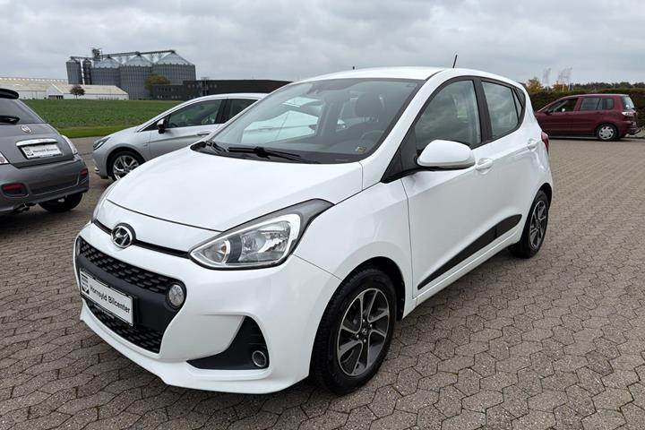 Hvid Hyundai i10 fra 2017