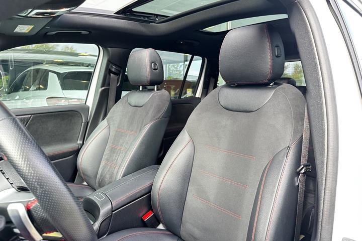 undefined Mercedes EQB250+ fra 2025