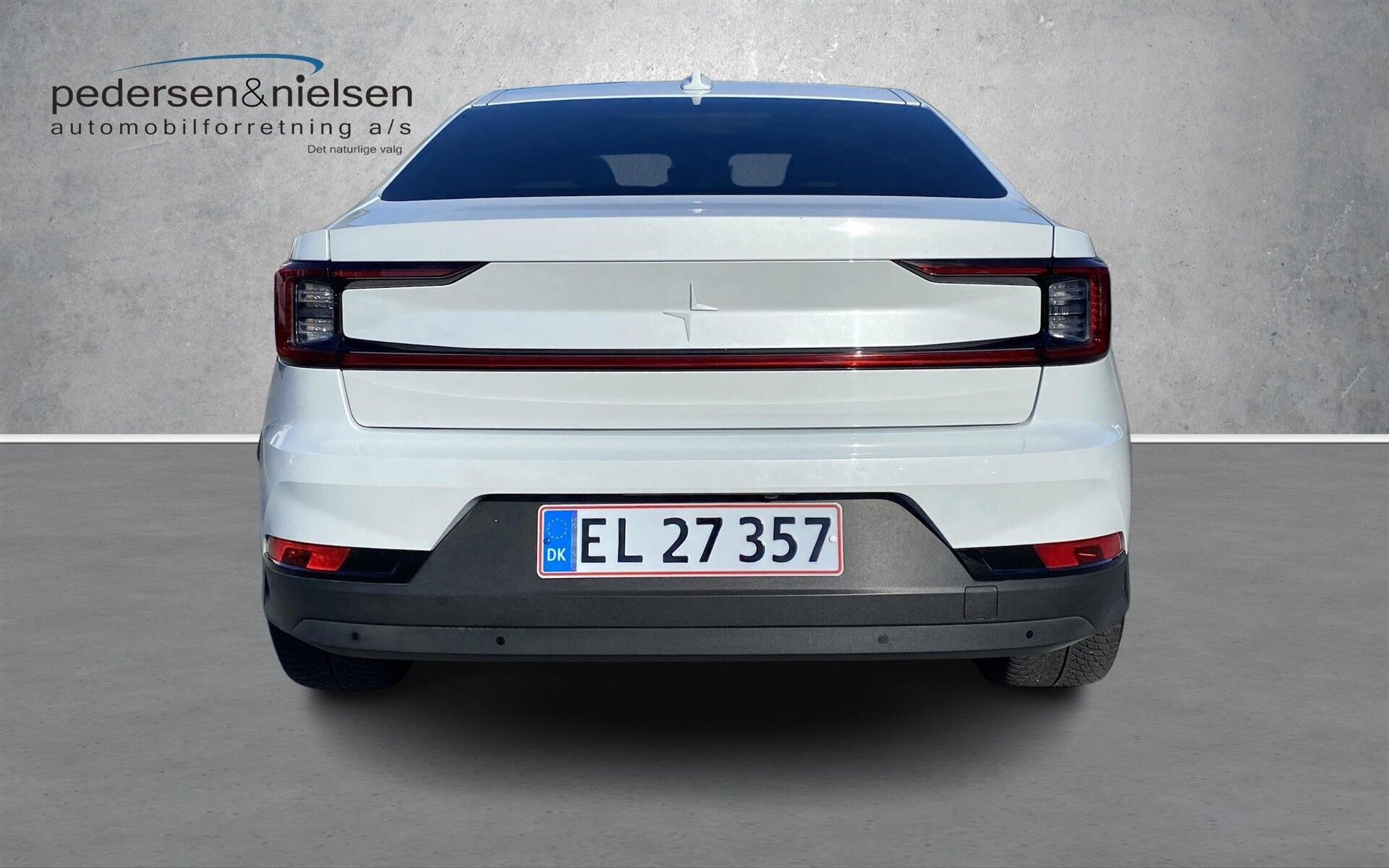 Hvid Polestar 2 fra 2023