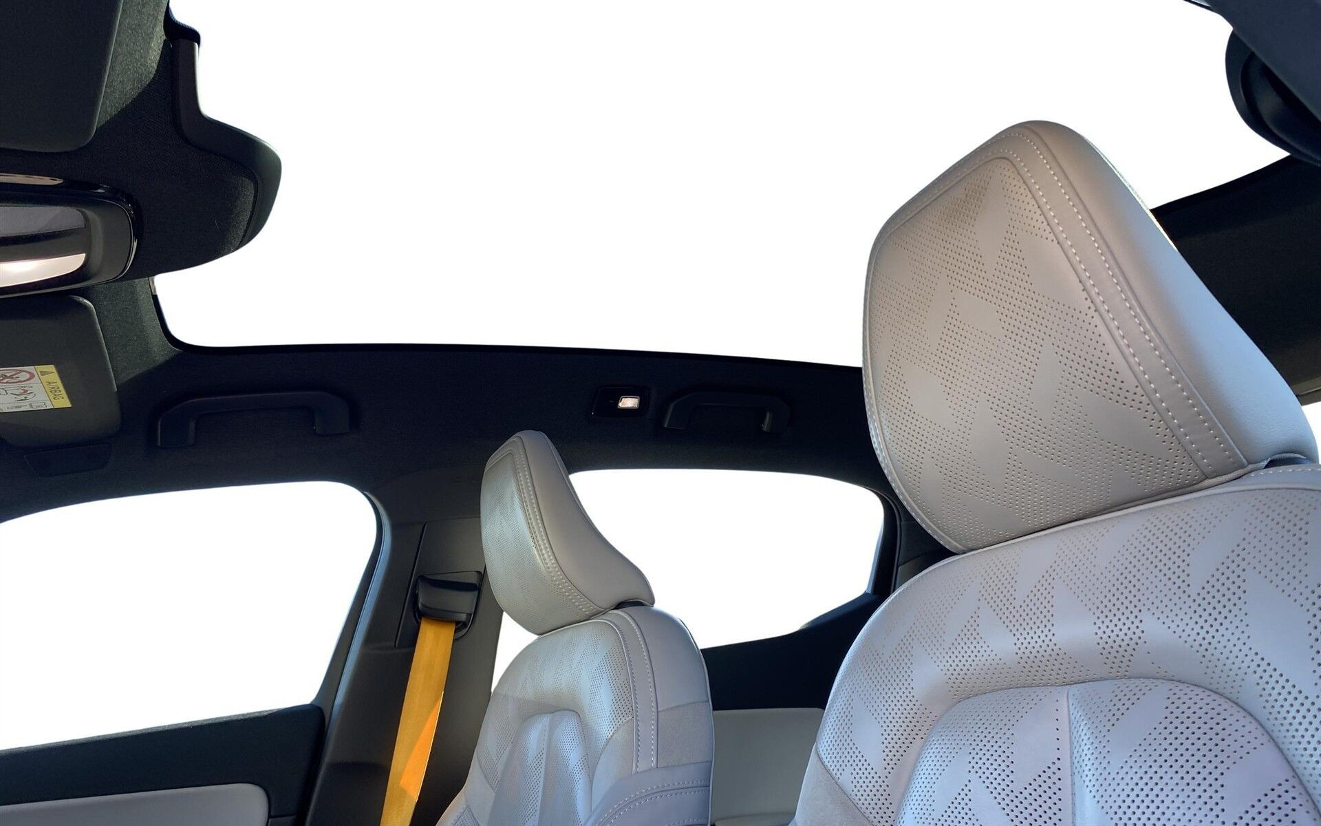 Hvid Polestar 2 fra 2023