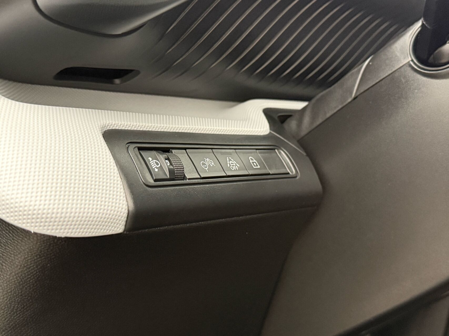 Sort Citroën e-C3 Aircross fra 2025