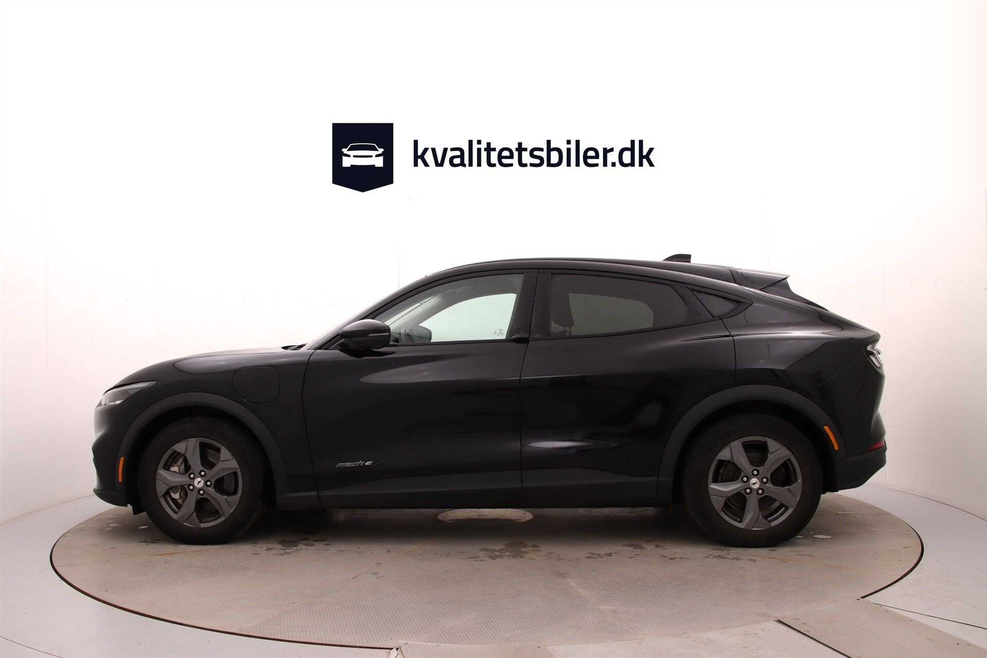Sort Ford Mustang Mach-E fra 2022