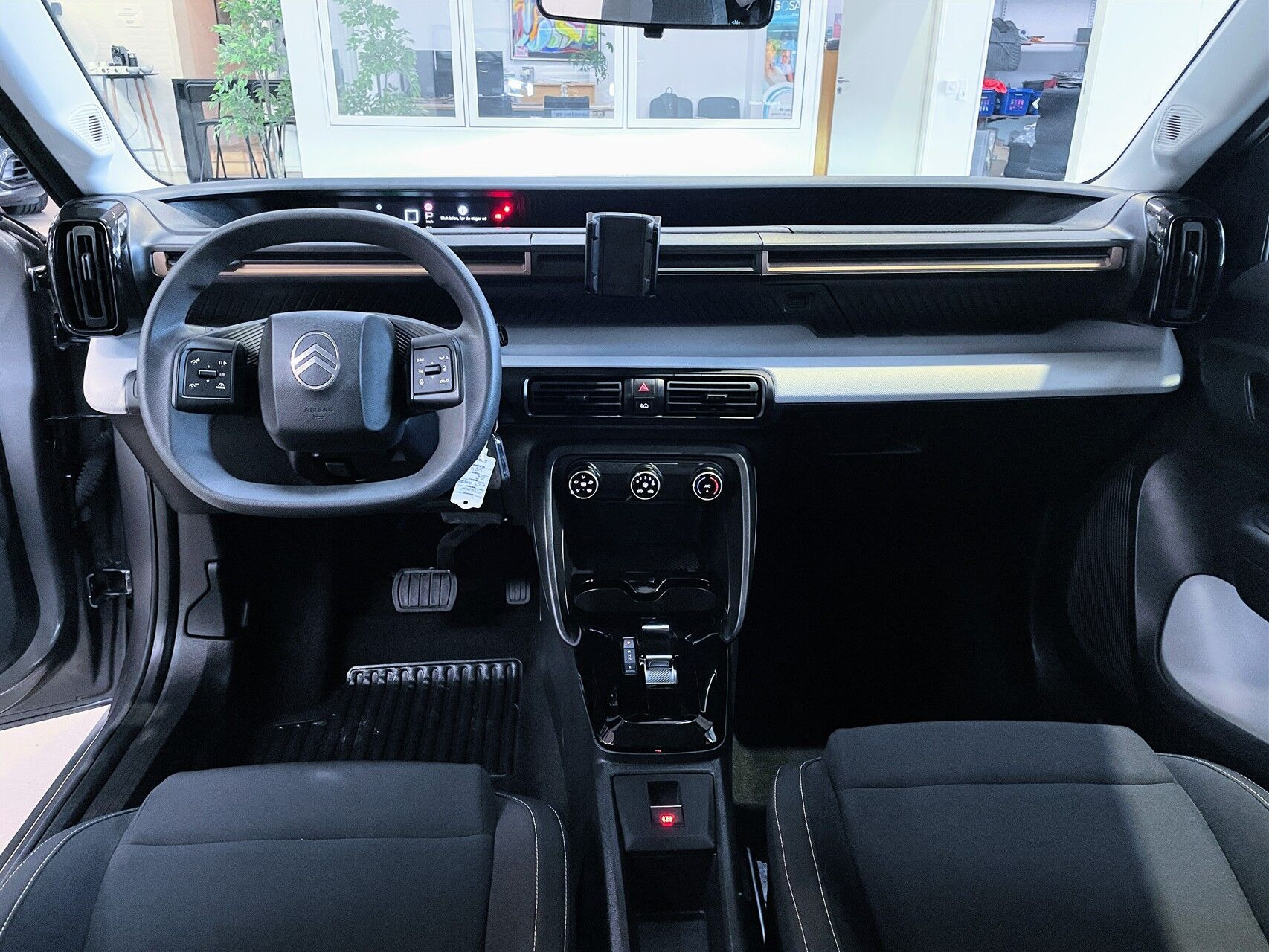 Grå Citroën e-C3 Aircross fra 2025
