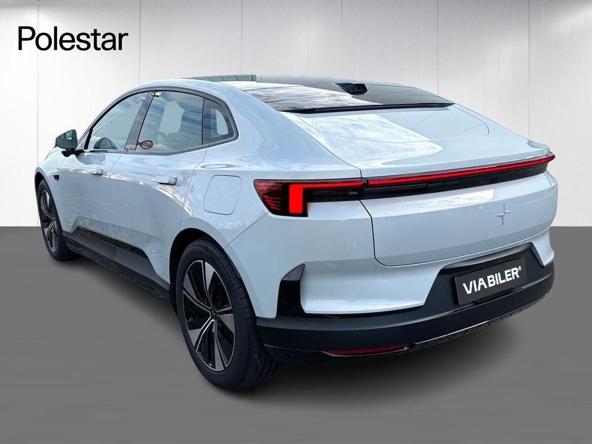 undefined Polestar 4 fra 2026