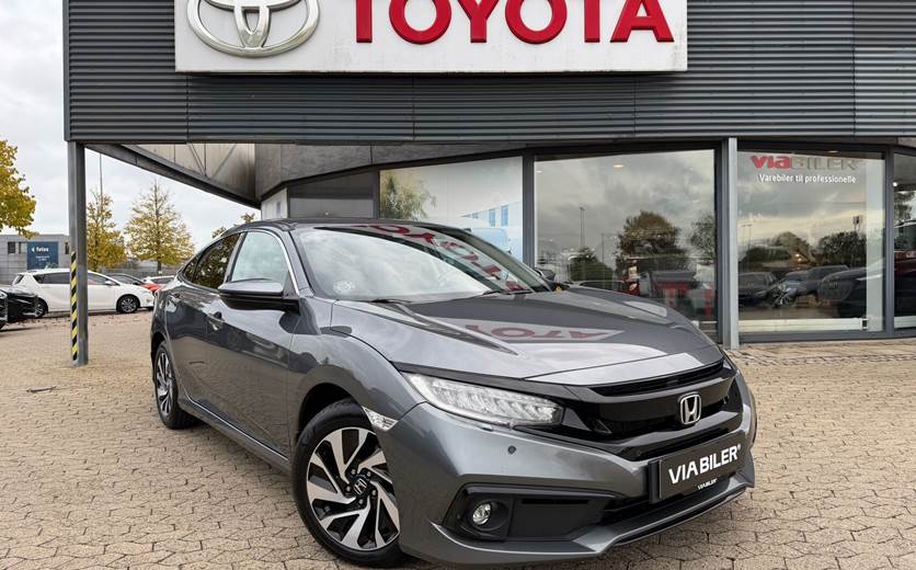 Honda Civic 1,5 VTEC Turbo Elegance Navi 182HK 6g