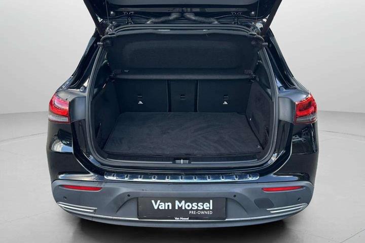 Sort Mercedes EQA250 fra 2023
