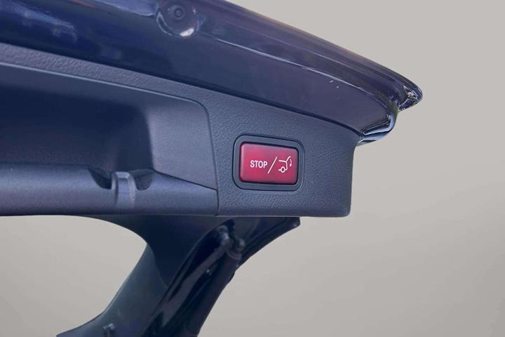 Sort Mercedes EQA250 fra 2023