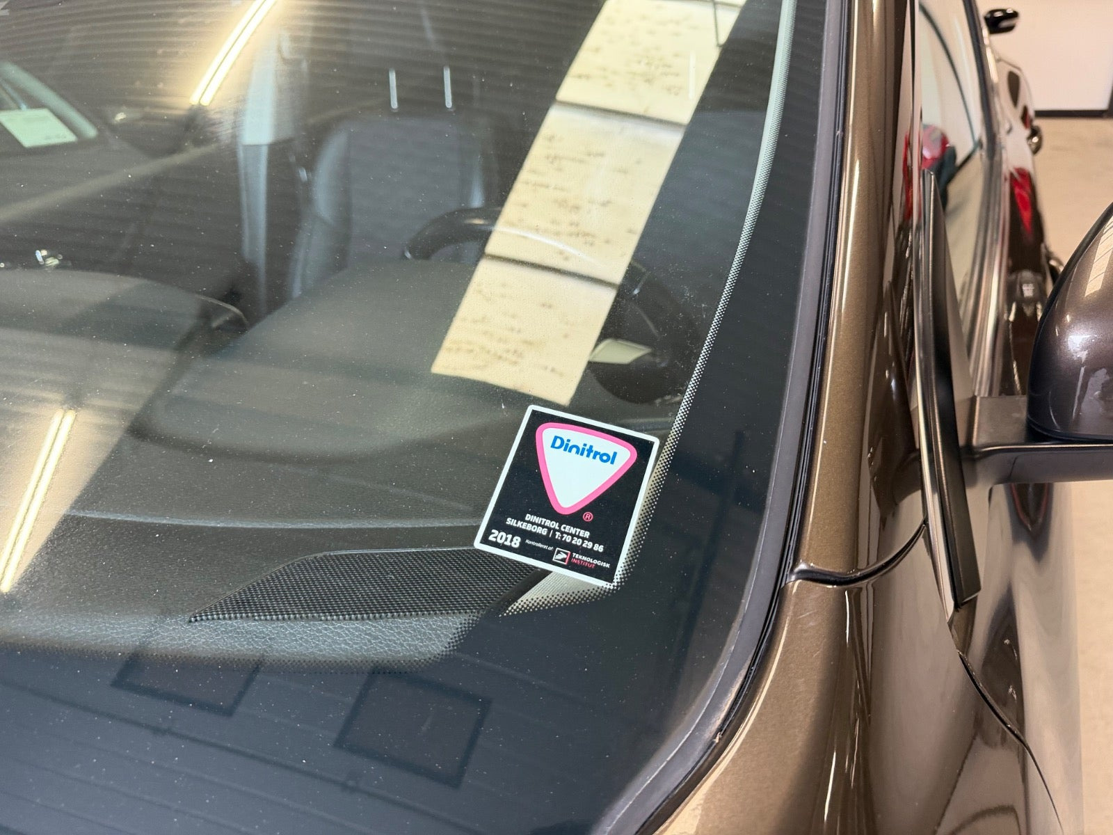 Brun Nissan Qashqai fra 2014