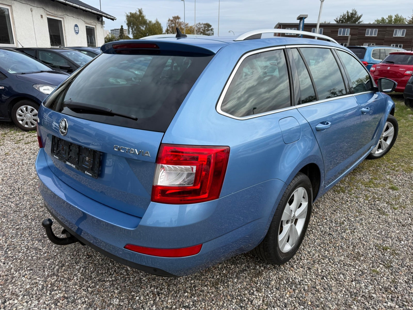 Blå Skoda Octavia fra 2017