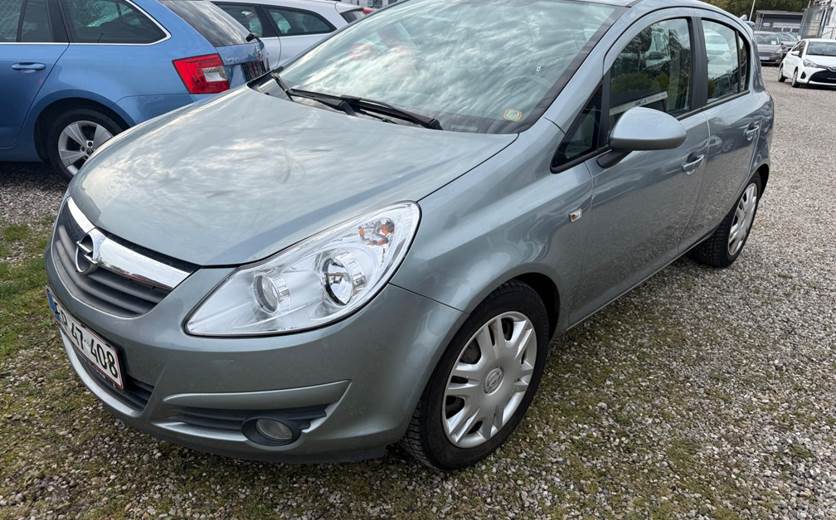 Opel Corsa 1,4 16V Cosmo