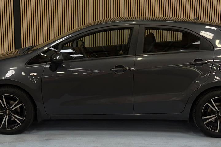 undefined Kia Rio fra 2013