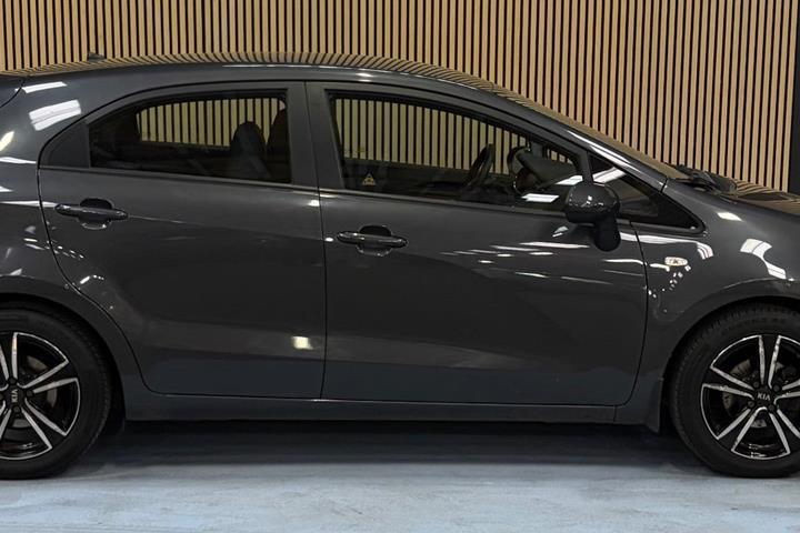 undefined Kia Rio fra 2013