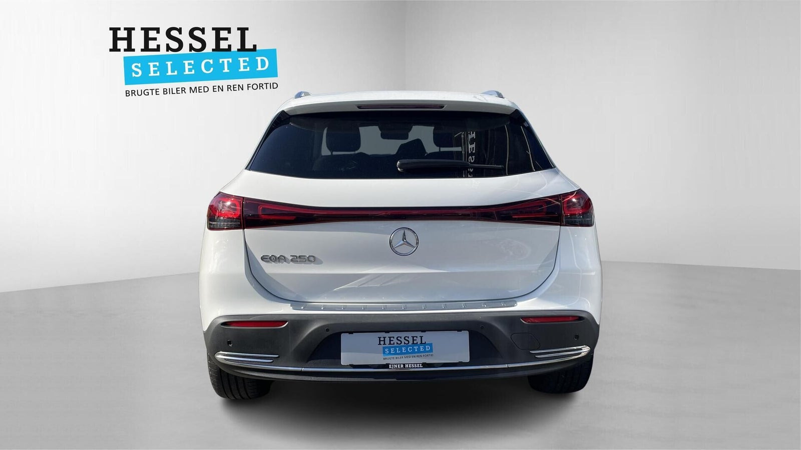 Hvid Mercedes EQA250 fra 2022