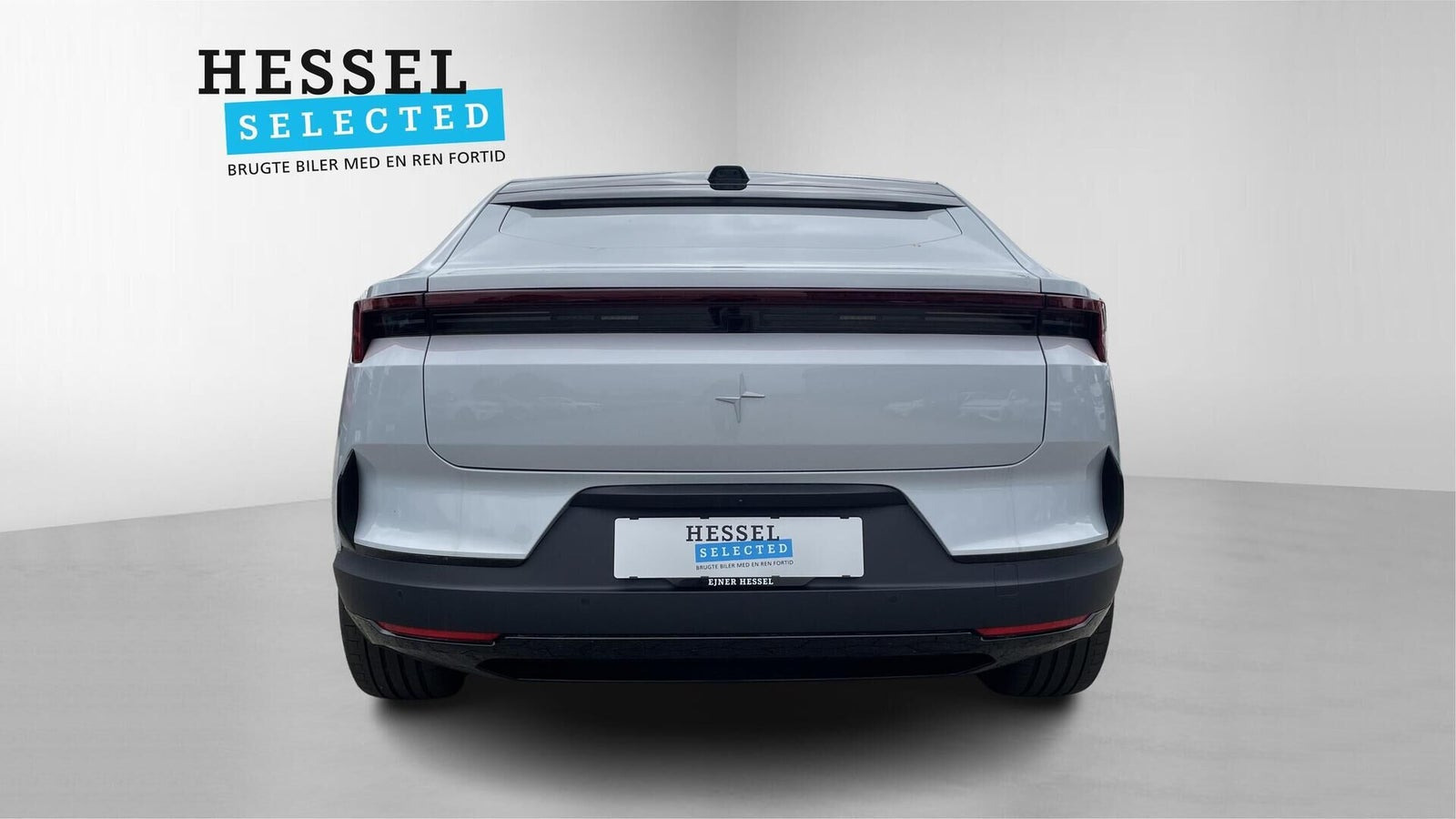 Hvid Polestar 4 fra 2026