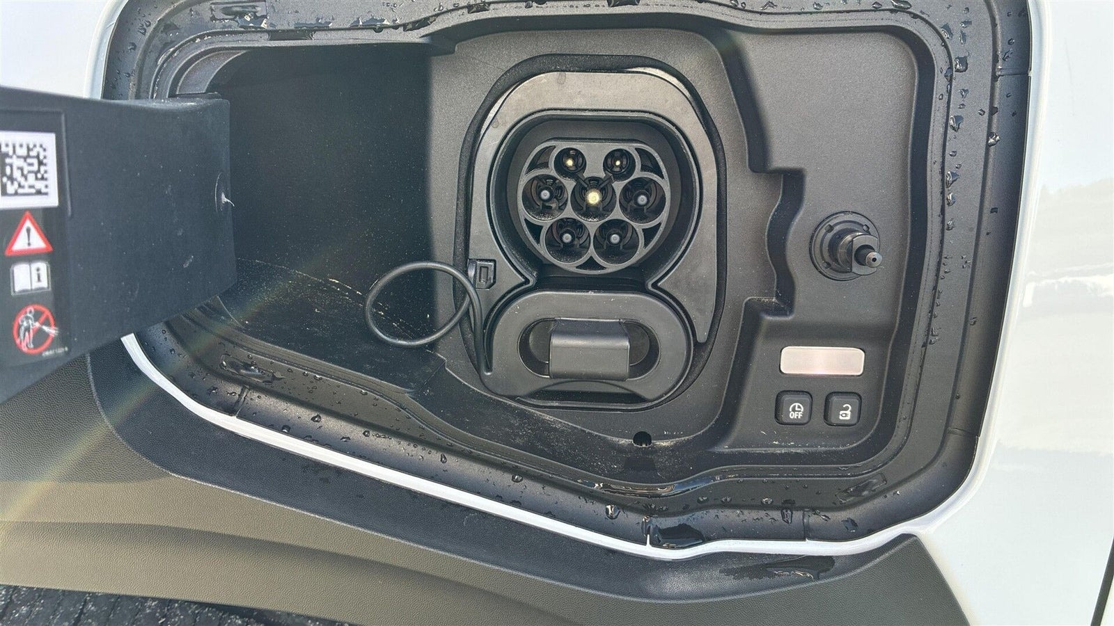 Hvid Renault 4 E-Tech fra 2026