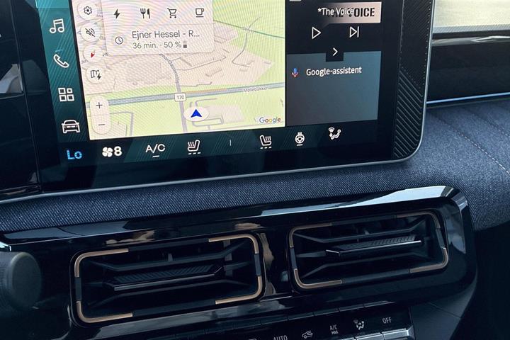 Hvid Renault 4 E-Tech fra 2026