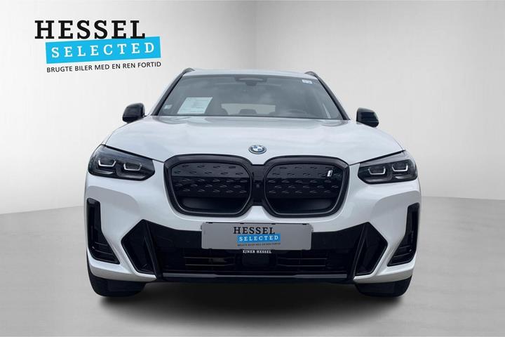 Hvid BMW iX3 fra 2022