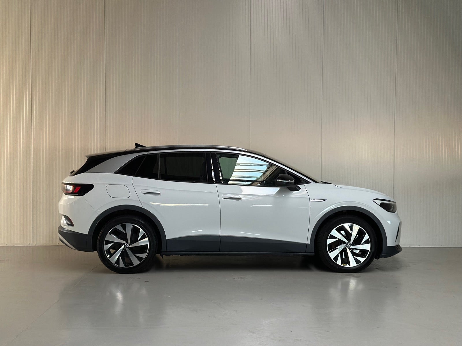 Hvid VW ID.4 fra 2021