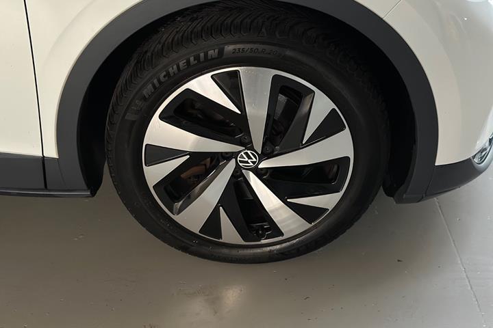 Hvid VW ID.4 fra 2021