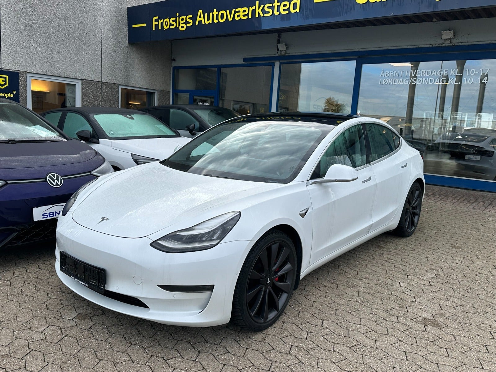 Tesla Model 3 Performance AWD