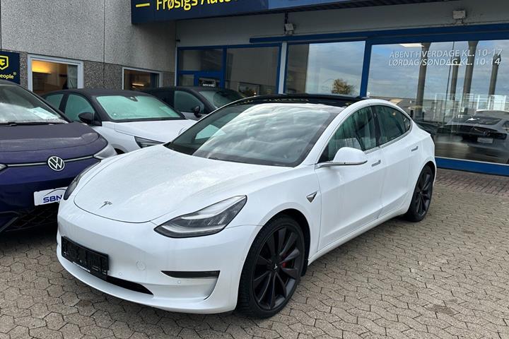 undefined Tesla Model 3 fra 2021