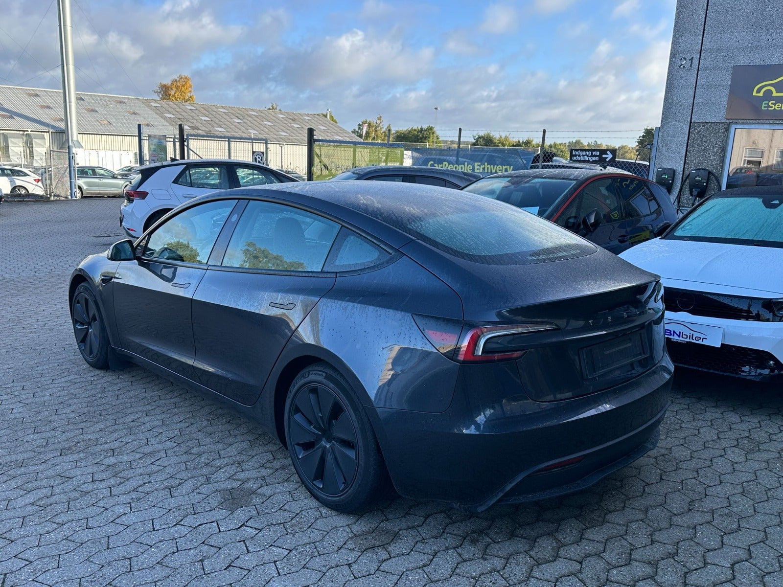 undefined Tesla Model 3 fra 2024