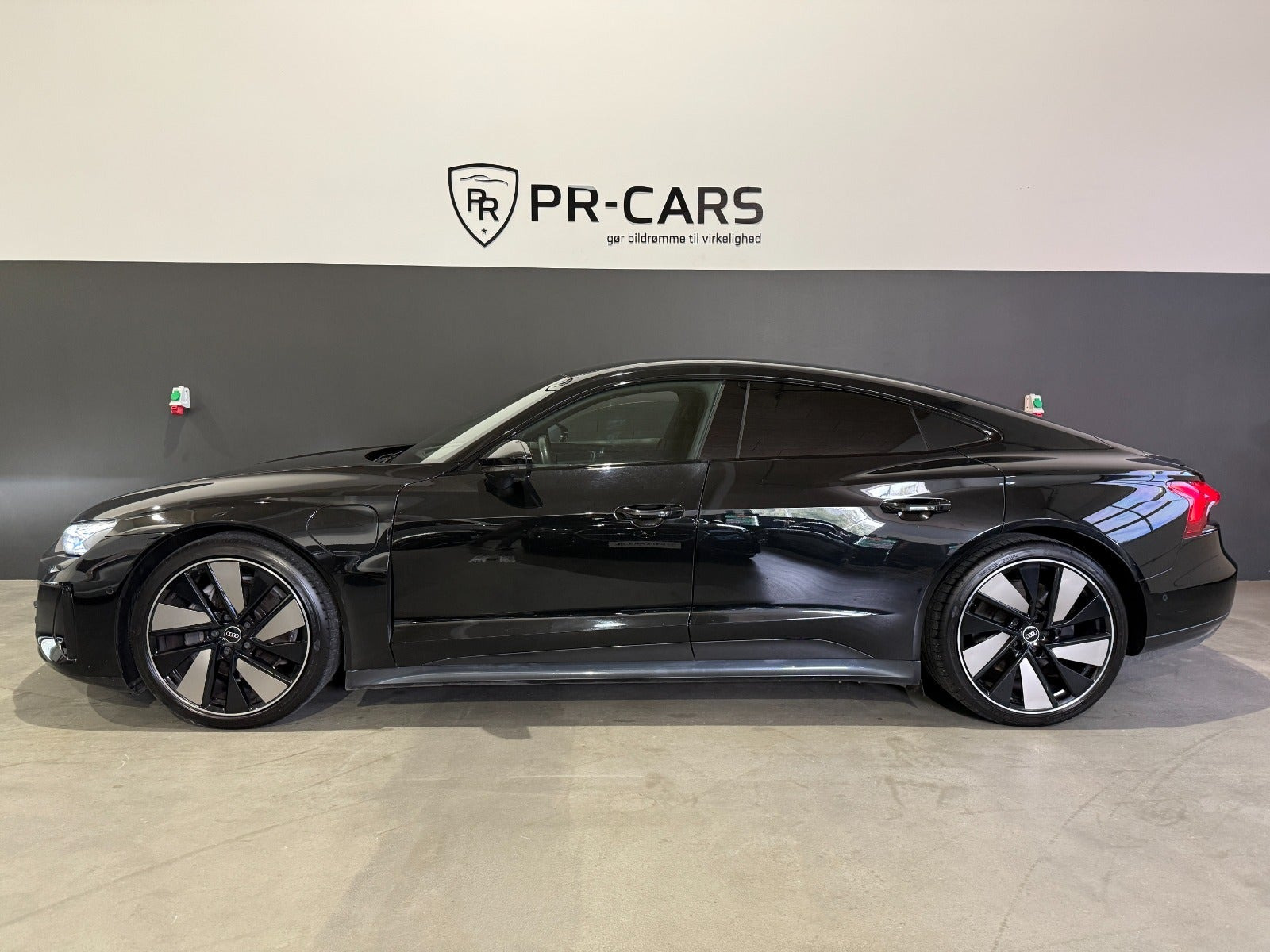 Audi e-tron GT quattro