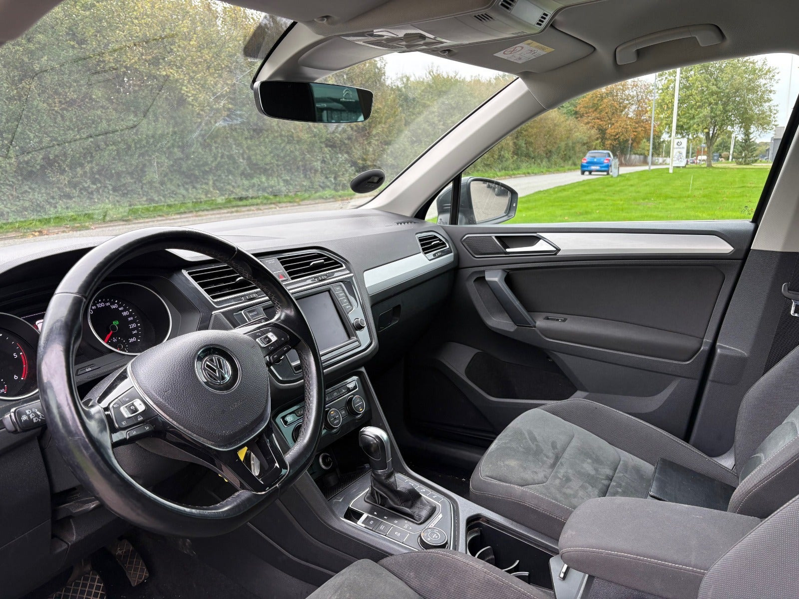 Sort VW Tiguan fra 2017