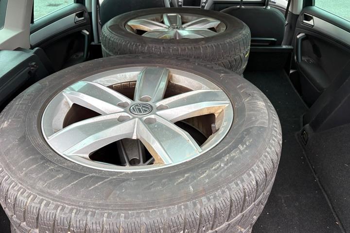 Sort VW Tiguan fra 2017
