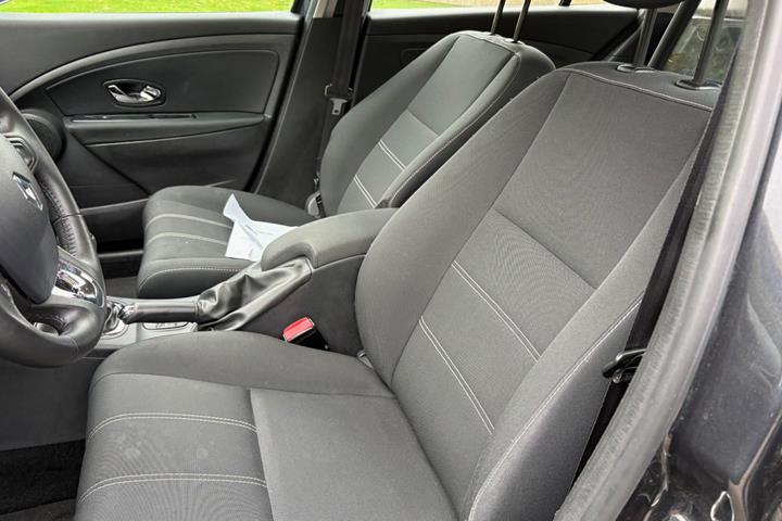 Sort Renault Megane III fra 2015