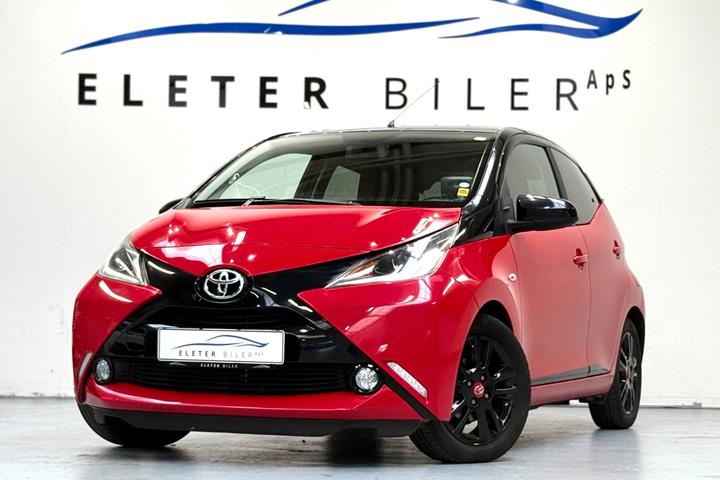 Rød Toyota Aygo fra 2017