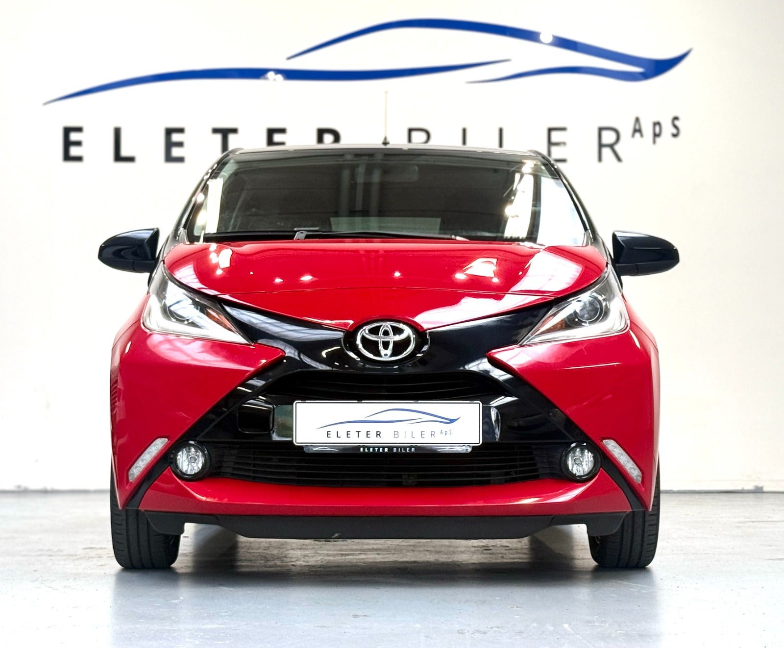 Rød Toyota Aygo fra 2017