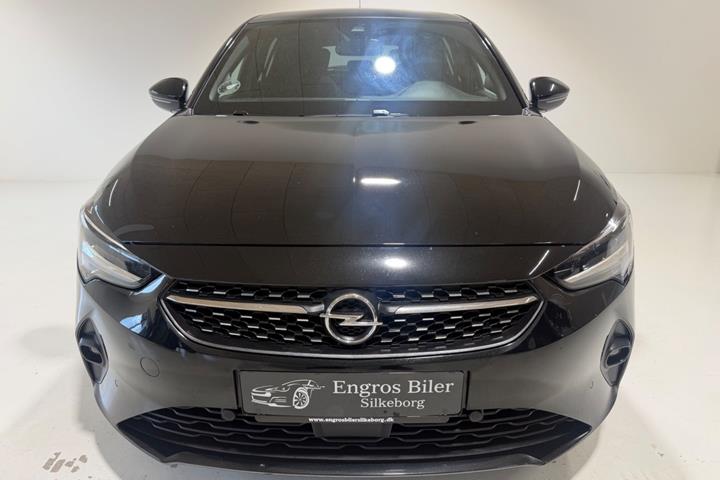 Sort Opel Corsa fra 2023