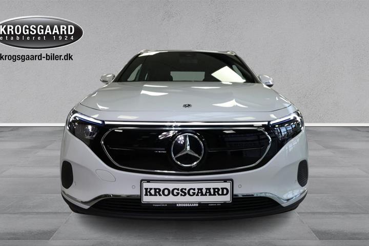 Hvid Mercedes EQA250 fra 2022