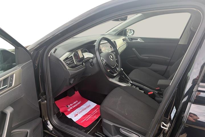 Sort VW Polo fra 2021